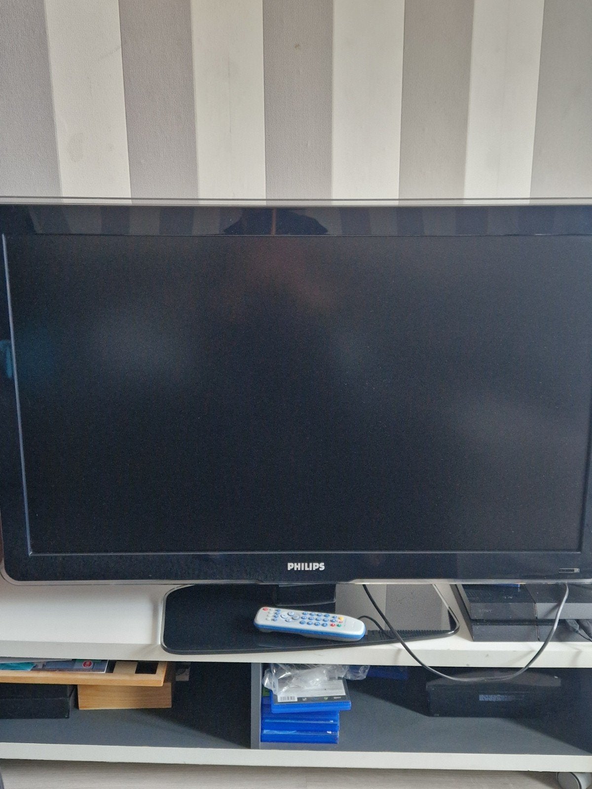 Lcd televisie philips 42PFL5603D/12 LCD TV - 107cm 42 inch, Ophalen