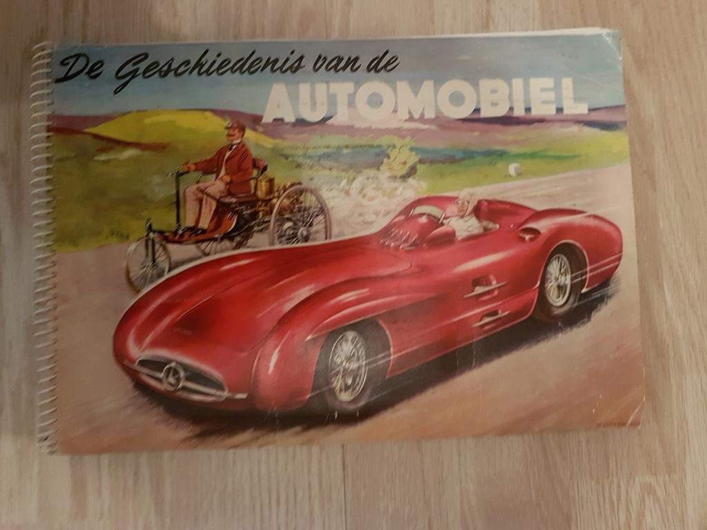 Boek "De geschiedenis van de automobiel", Boeken, Ophalen of Verzenden