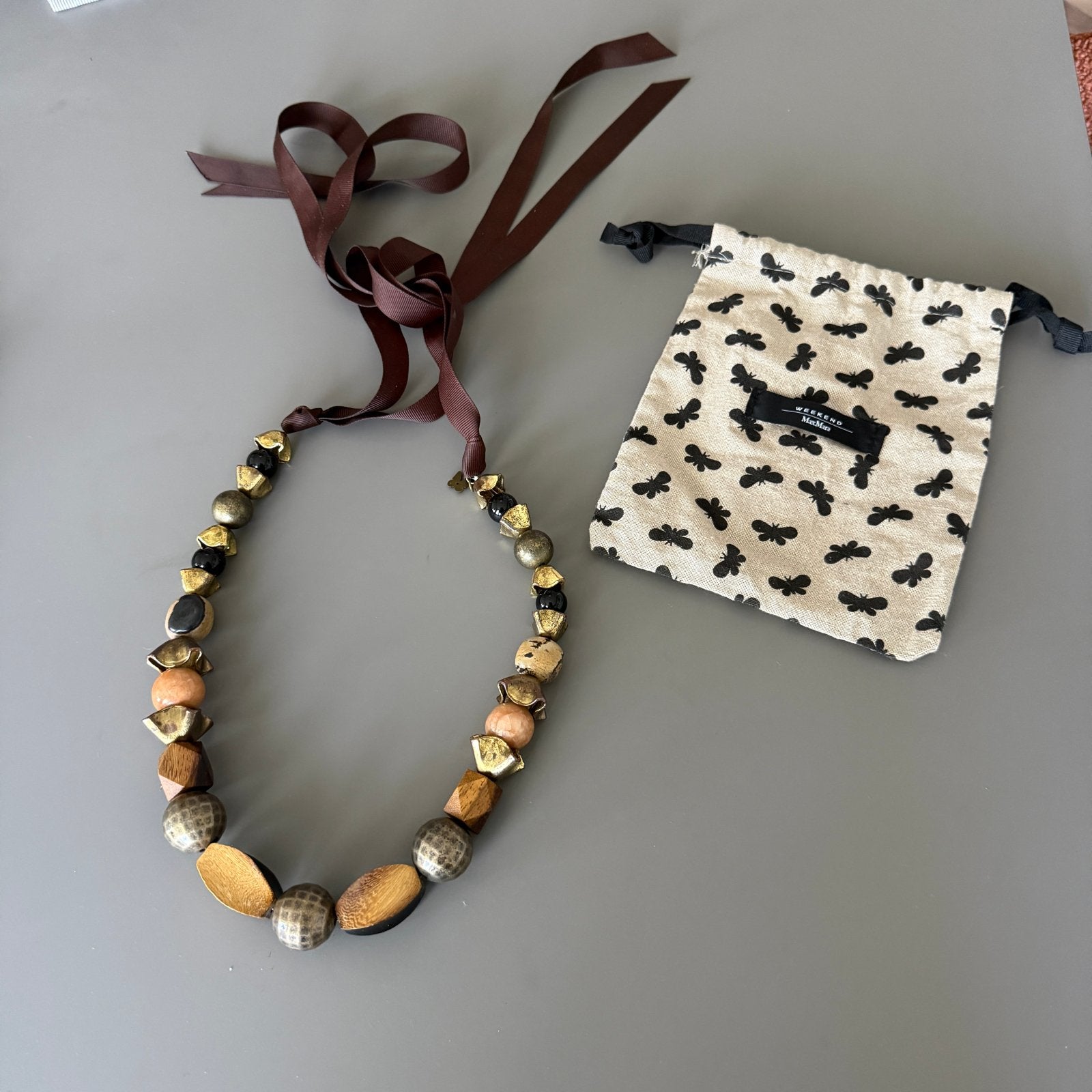 Max Mara Maxmara ketting met houten en metalen kralen, Overige materialen, Verstelbaar, Bruin, Ophalen of Verzenden