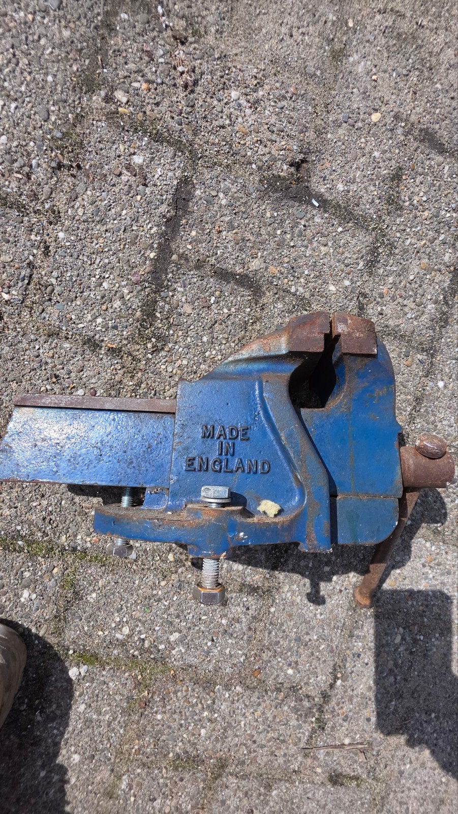 Bankschroef blauw, Doe-het-zelf en Verbouw, Ophalen, Gebruikt, Minder dan 600 watt, Overige typen