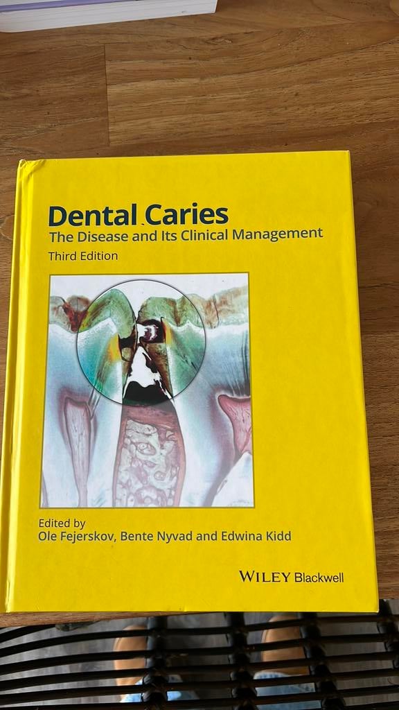 Dental caries, Boeken, Ophalen of Verzenden, Zo goed als nieuw