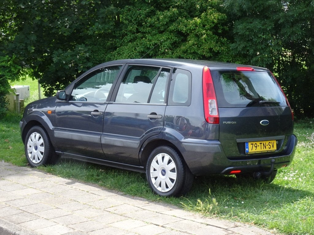 Ford Fusion 1.4 Champion met Airco en Trekhaak (bj 2006), Auto's, Ford, Keurmerk '100% Onderhouden', Gebruikt, 49 €/maand, Origineel Nederlands