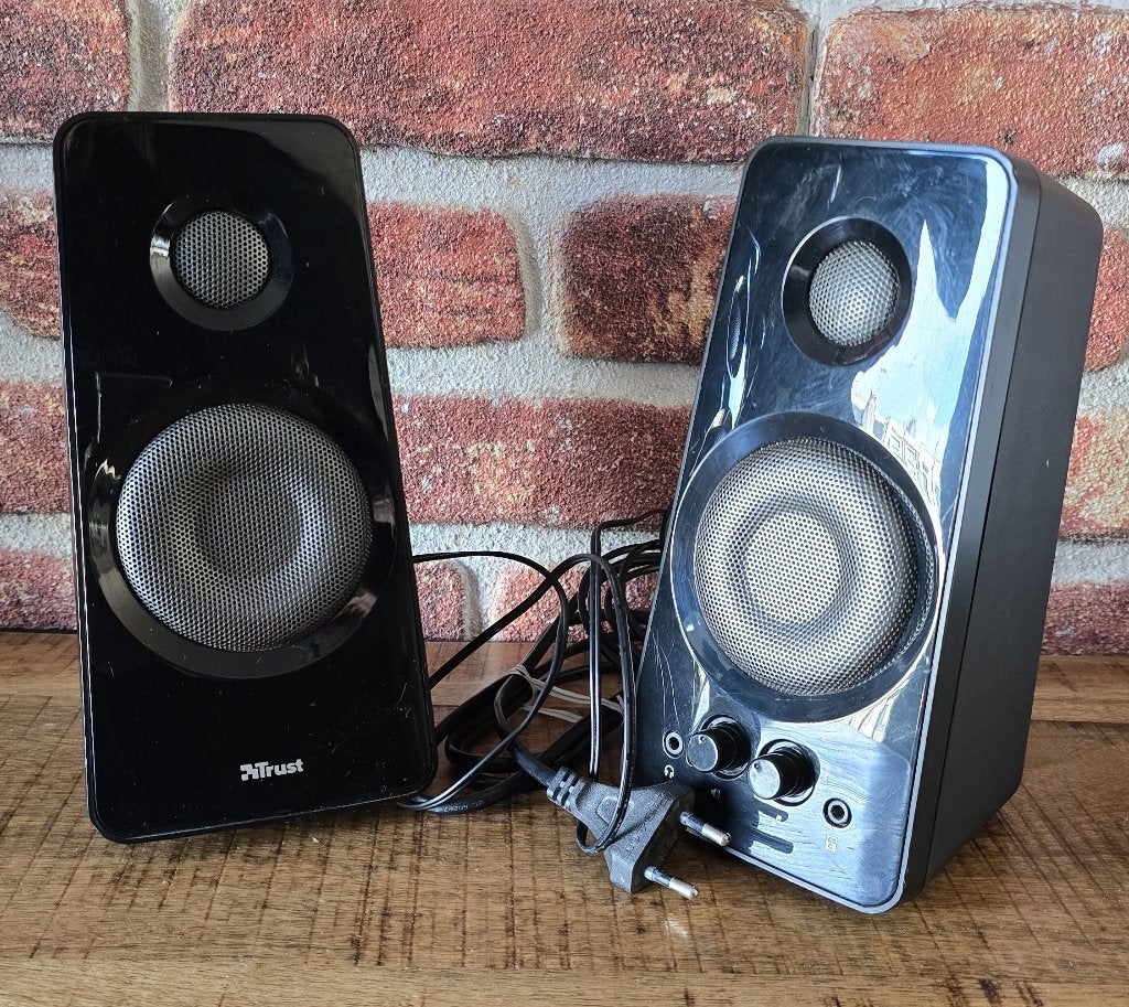 Trust stereo boxen voor PC 2 x 18W, Computers en Software, Ophalen of Verzenden, Gebruikt, Audiokanaal 2, Trust
