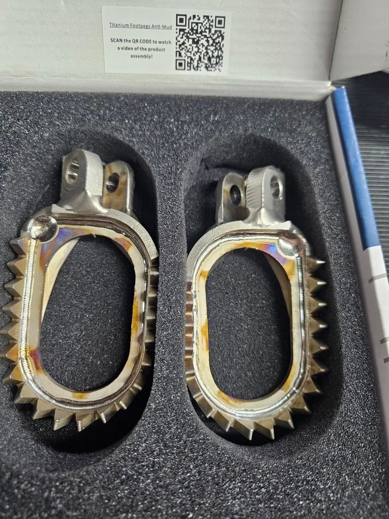 Scar Titanium voetsteun footpegs KTM anti mud NIEUW, Ophalen of Verzenden, Nieuw