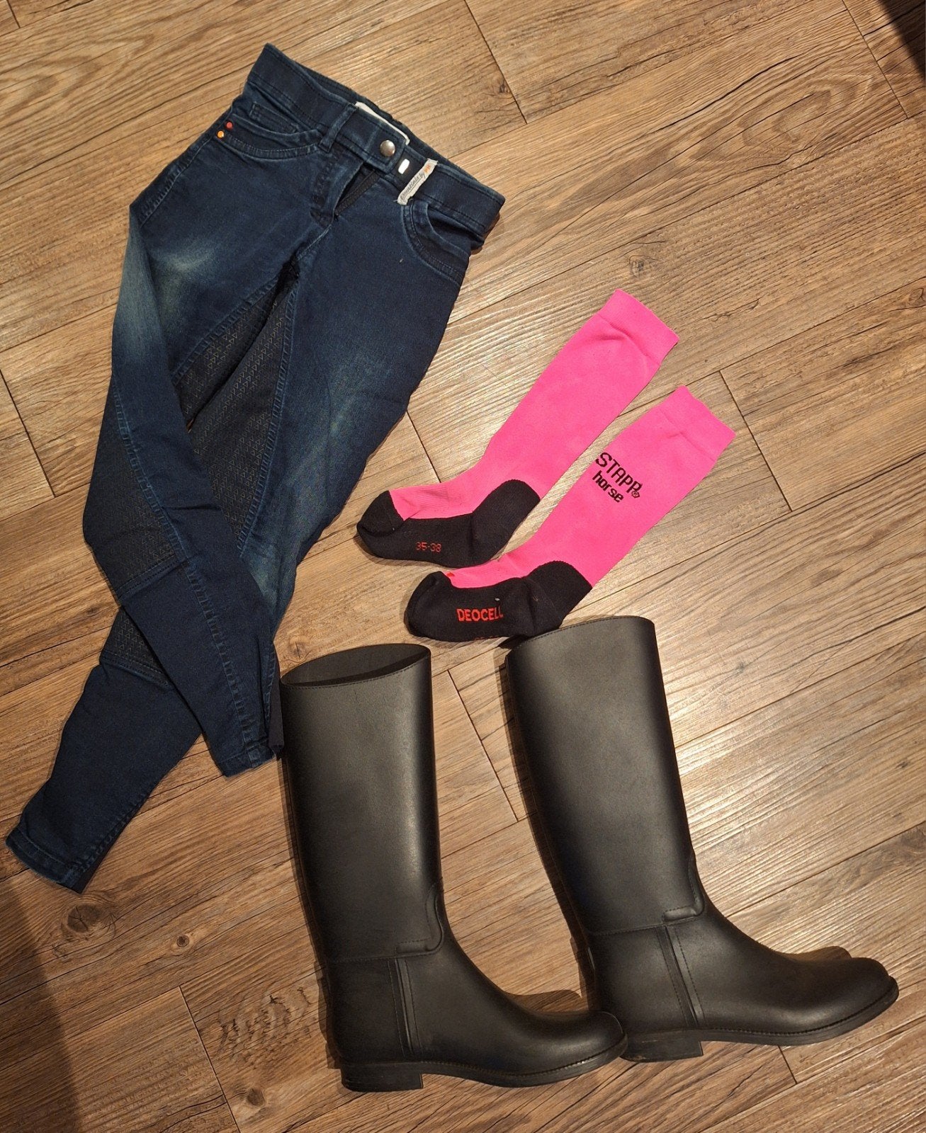 paardrijset, laarzen maat 35, broek maat 140, Ophalen, Zo goed als nieuw, Dressuur, Schoeisel
