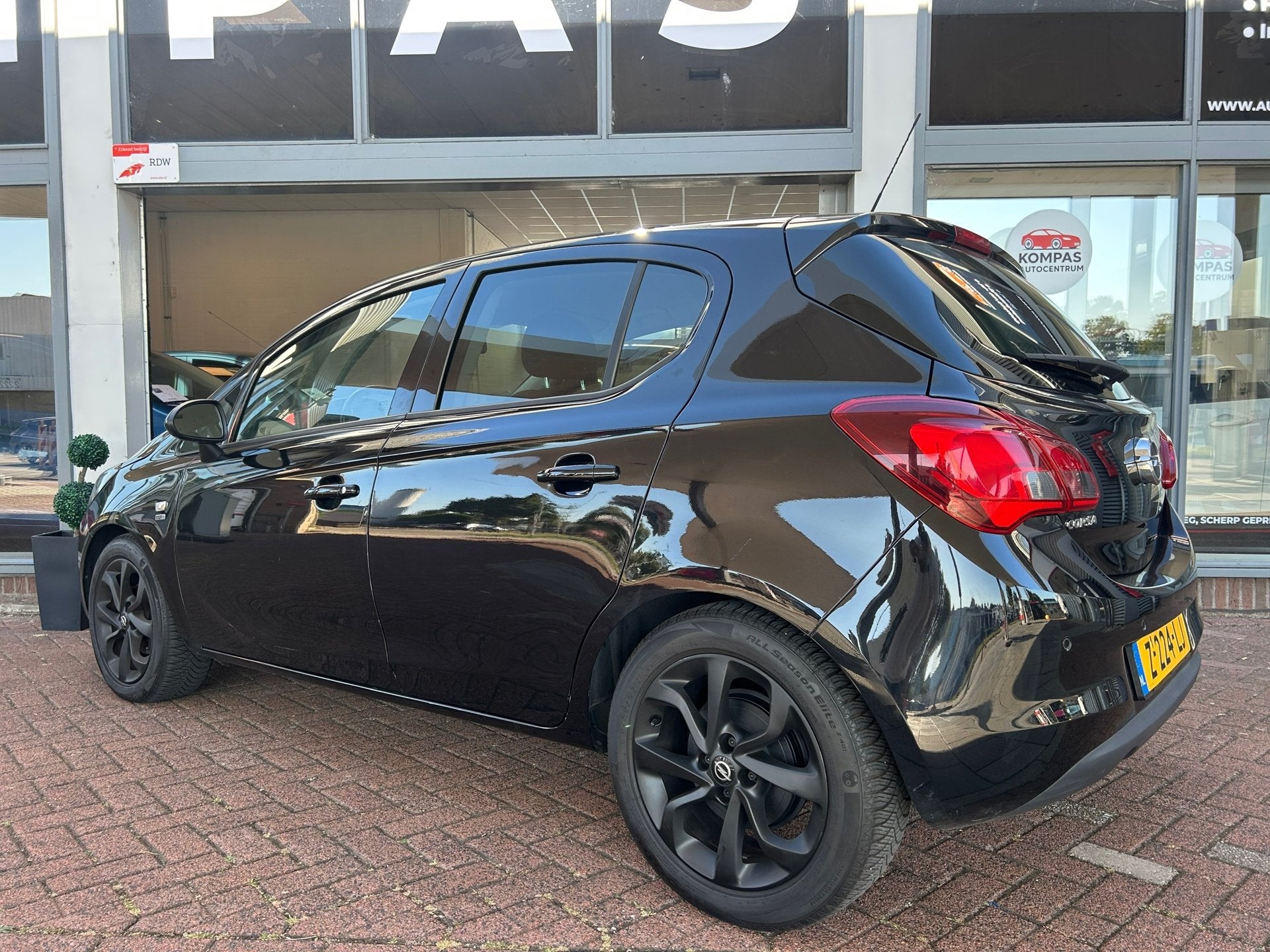 Foto 10 van Opel Corsa 1.2 Black Edition |Apple Carplay|Airco|1EIG|Cruis