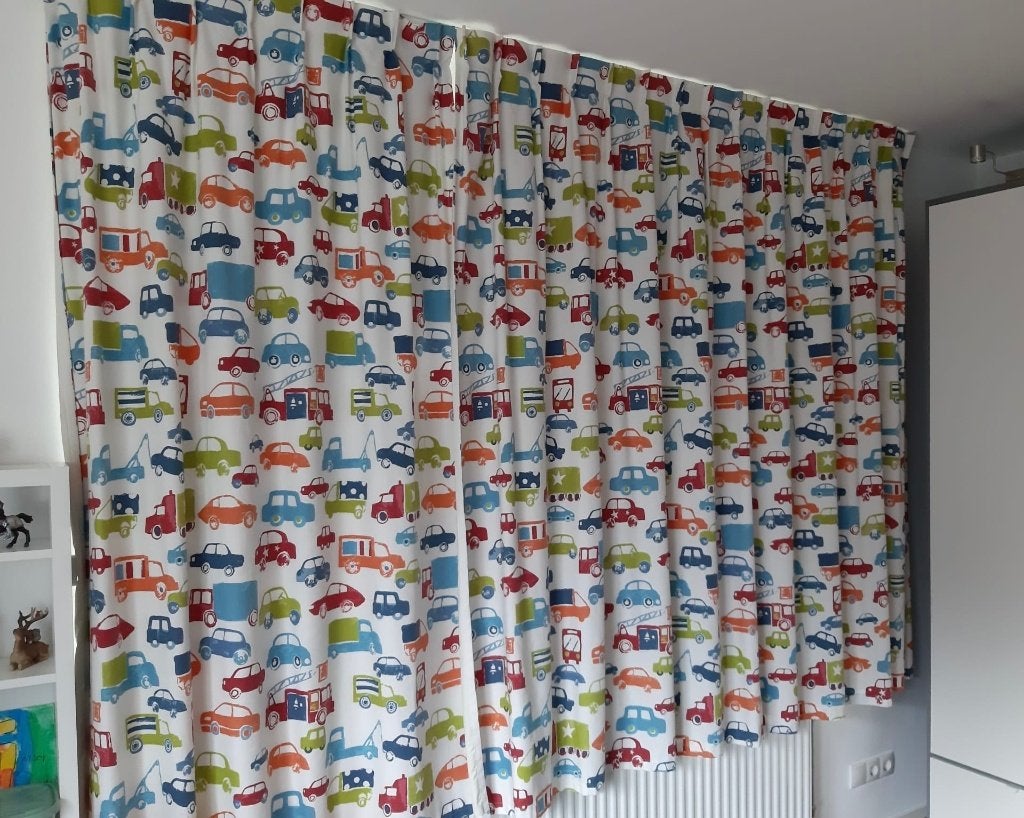 GORDIJNEN KINDERKAMER VOOR 2 RAMEN HOUD DE ZON WARMTE BUITEN, Huis en Inrichting, Stoffering | Gordijnen en Lamellen, Overige merken