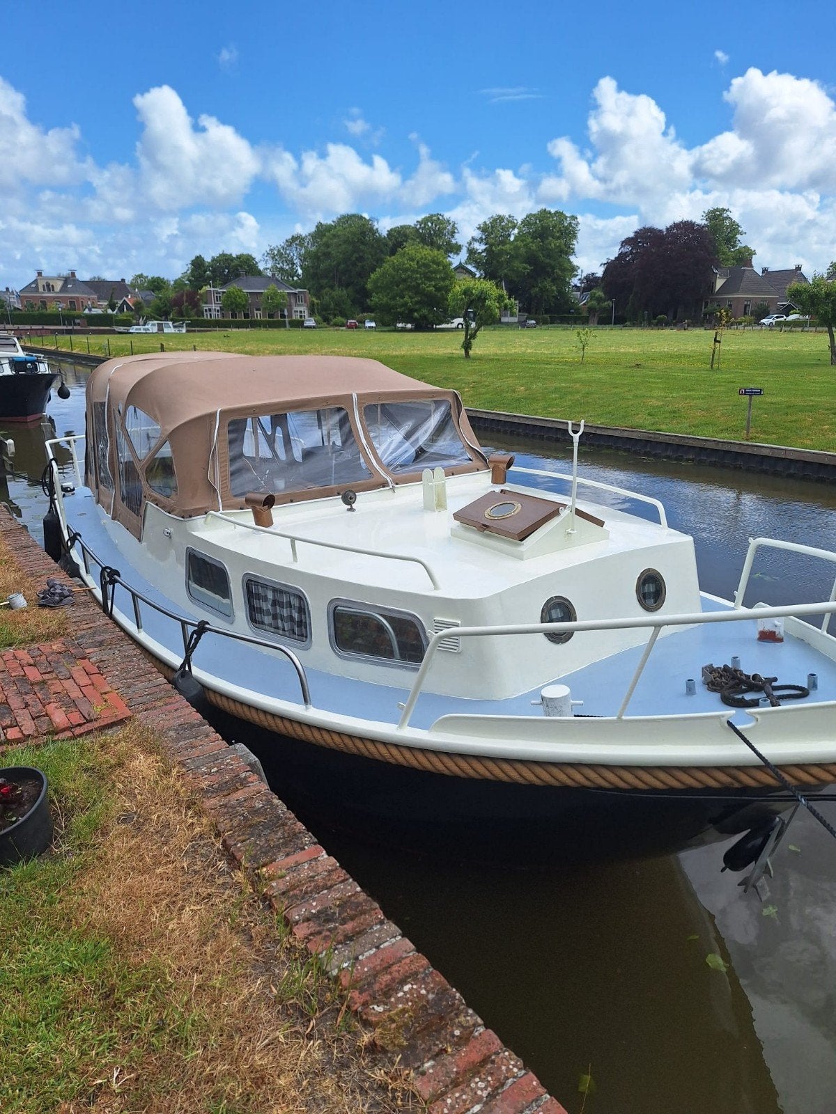 Unieke Cabrio Vlet (sloep), Ophalen, Antifouling, Gebruikt, Staal