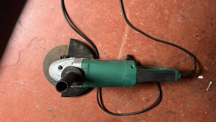 TWS 2300 Haakse Slijper - Krachtig en Betrouwbaar, Ophalen, Gebruikt, 1000 watt of meer, Haakse handslijpmachine