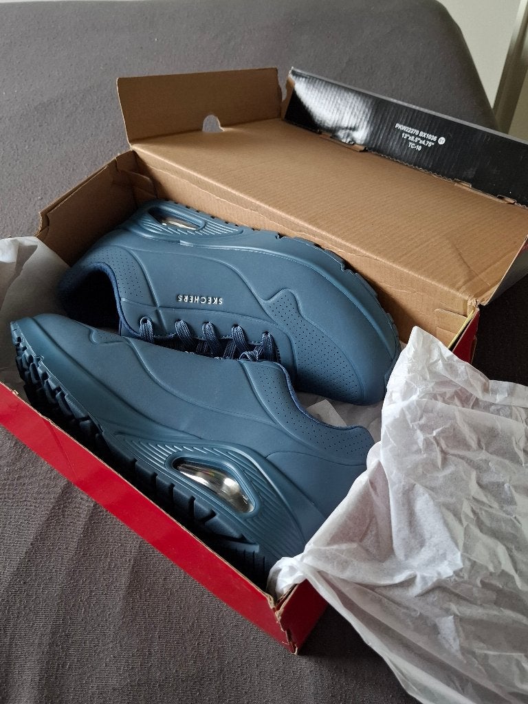 Nieuwe skechers maat 42, gympen, wandelschoenen, sneackers, Skechers, Blauw, Nieuw, Wandelschoenen