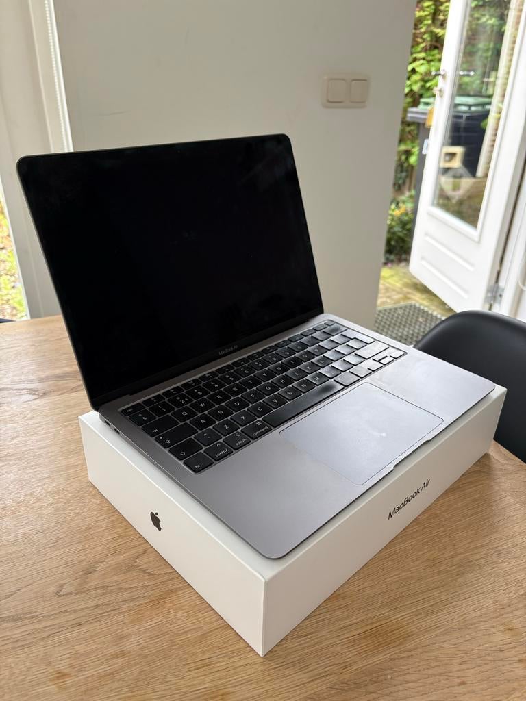 Apple MacBook Air 13 inch Space Gray 256GB - 2020, 256 GB, 13 inch, Minder dan 2 Ghz, Ophalen of Verzenden