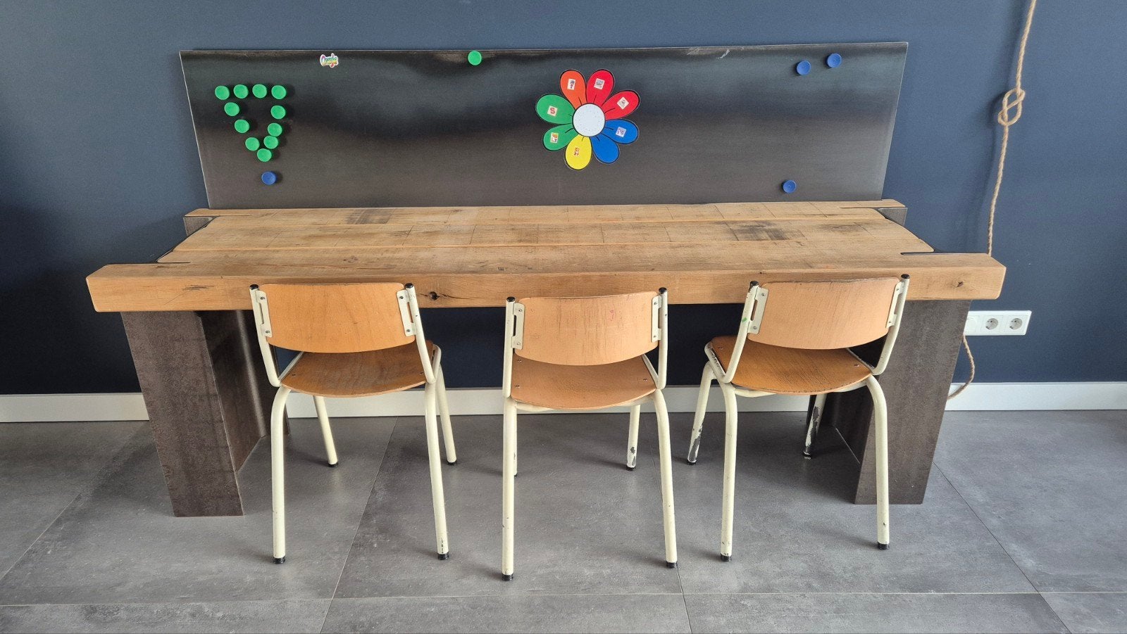 Robuuste eikenhouten tafel met stalen onderstel, Ophalen, 50 tot 100 cm, Industrieel, robuust, 150 tot 200 cm