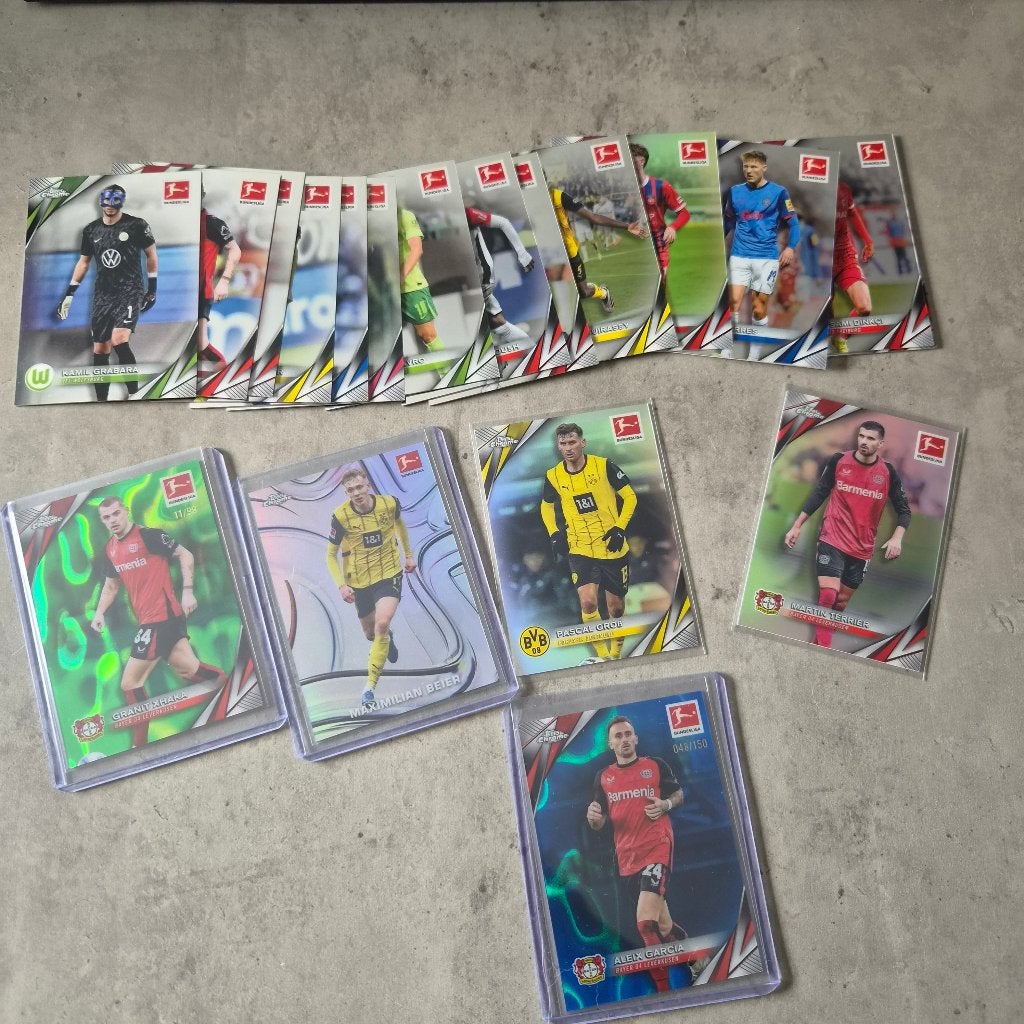 2024-25 Topps Chrome Bundesliga, Verzamelen, Verzenden, Zo goed als nieuw, Buitenlandse clubs, Spelerskaart
