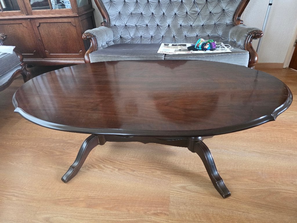 Ovale Salontafel van Donker Hout, Antiek en Kunst, Ophalen