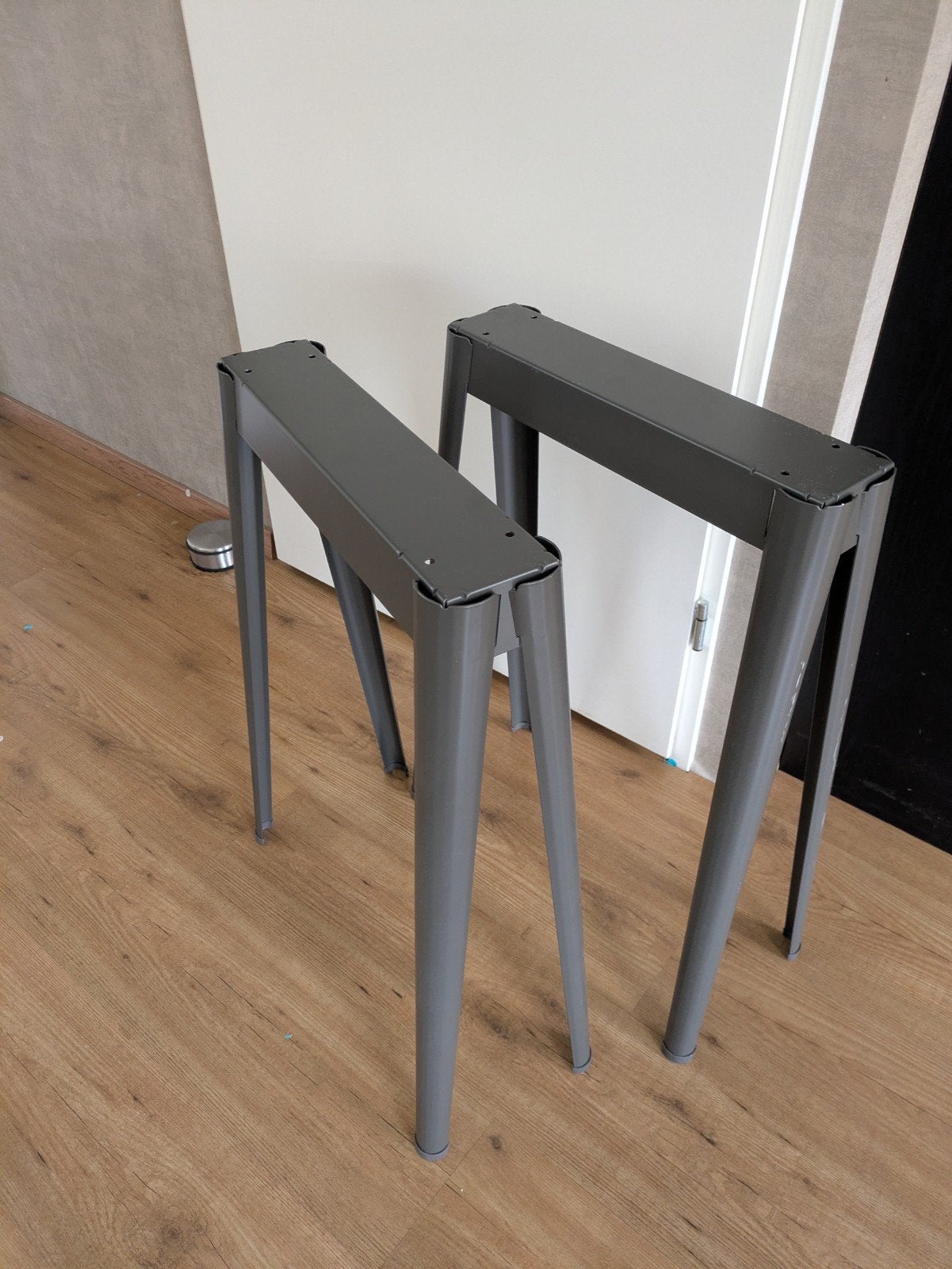 IKEA NÄRSPEL Schragen, donkergrijs metaal, Ophalen, Tafelpoot, Minder dan 50 cm, 50 tot 100 cm