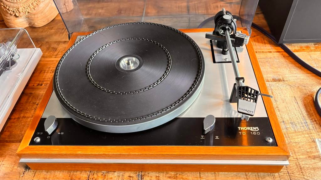 Thorens TD 160 Platenspeler - Klassieke Hifi, Audio, Tv en Foto, Platenspelers, Ophalen of Verzenden, Zo goed als nieuw, Platenspeler