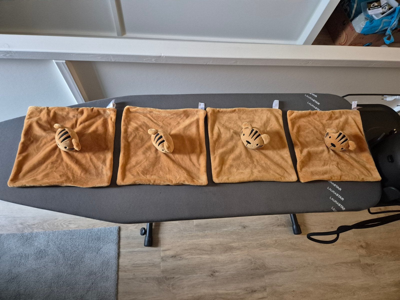 Kruidvat - Knuffeldoekje Tijger 4 stuks, Kinderen en Baby's, Speelgoed | Knuffels en Pluche, Ophalen of Verzenden, Nieuw, Overige typen