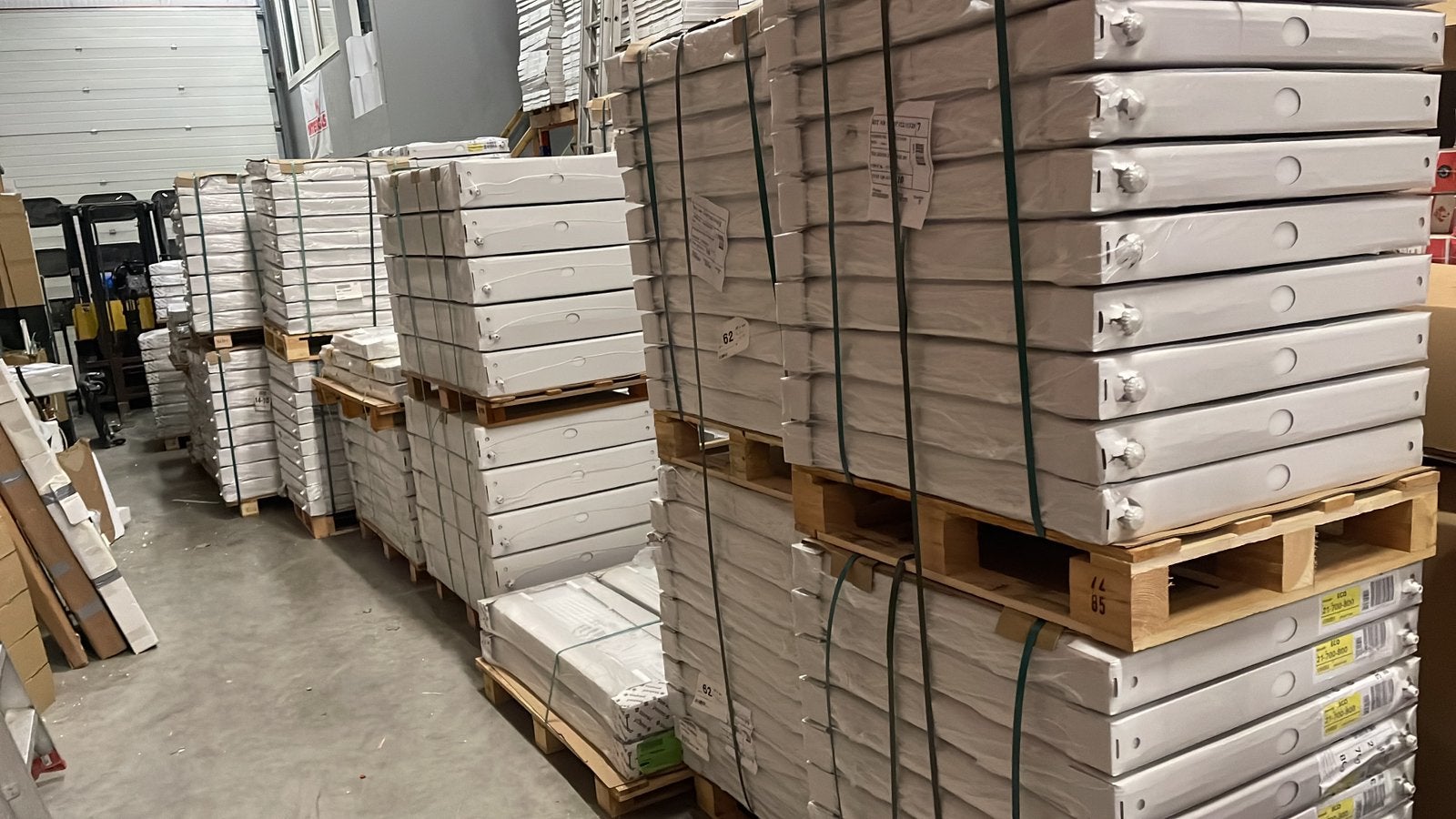 Stelrad eco radiator 40x240 50x220 60x220 t21 nu € 150 p/st, Hoog rendement (Hr), Radiator, Nieuw, Minder dan 60 cm