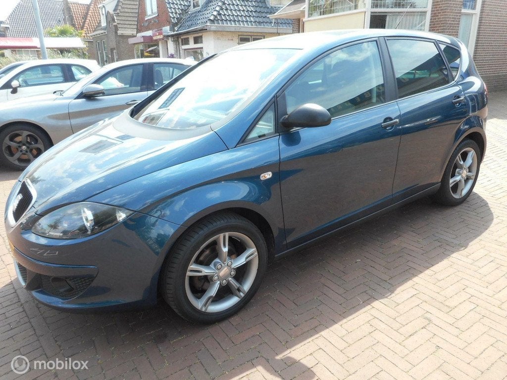 Seat Altea 1.6 Reference TREKHAAK+CRUISE+METALLIC, Auto's, Seat, Gebruikt, 1295 kg, 4 cilinders, Blauw
