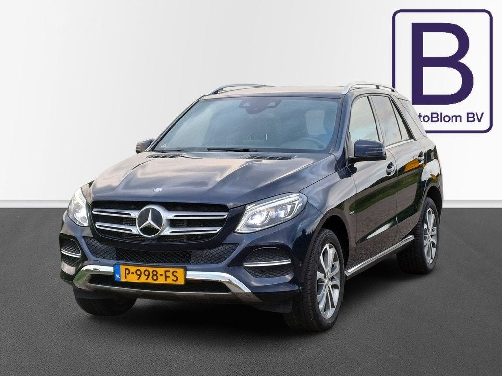 Mercedes-Benz GLE 500 e 4MATIC /334 PK/Leder/Trekh/Camera/Cr, Auto's, Mercedes-Benz, Automaat, 8 kWh, Gebruikt, 2000 kg