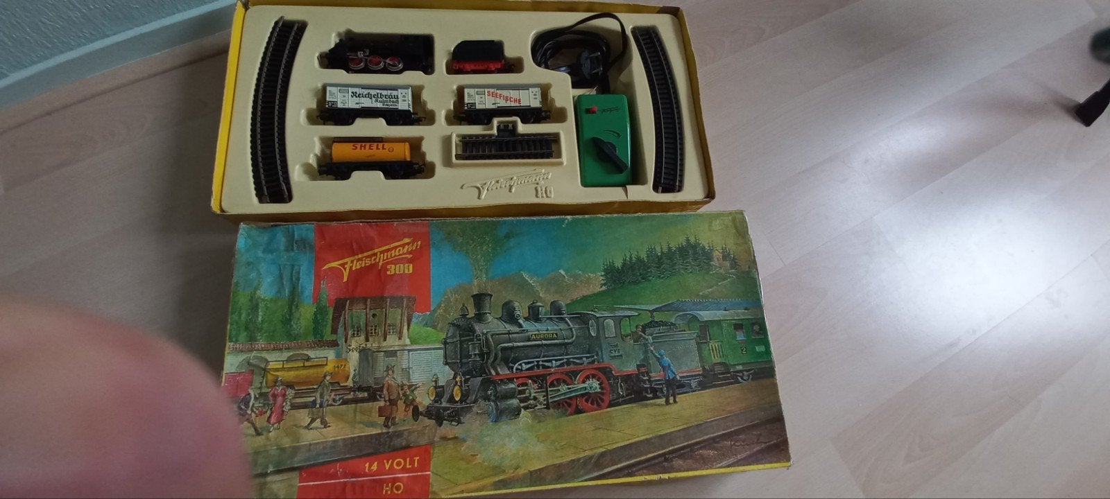 Fleischmann 300 14 volt Treinset H0, Gelijkstroom, Fleischmann, Ophalen of Verzenden, Analoog
