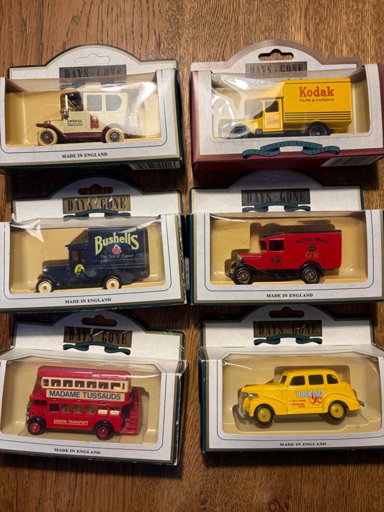 Days Gone Vintage Modelauto's - Set van 6 in doos, Ophalen, Zo goed als nieuw