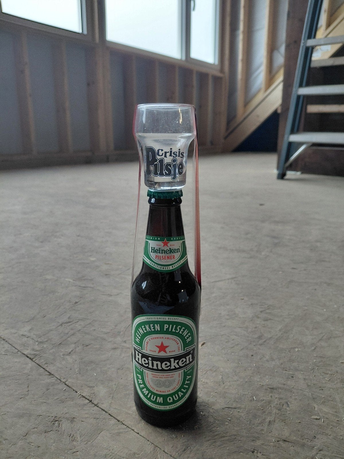 Heineken "Crisis Pilsje", Ophalen of Verzenden, Zo goed als nieuw, Glas of Glazen, Heineken