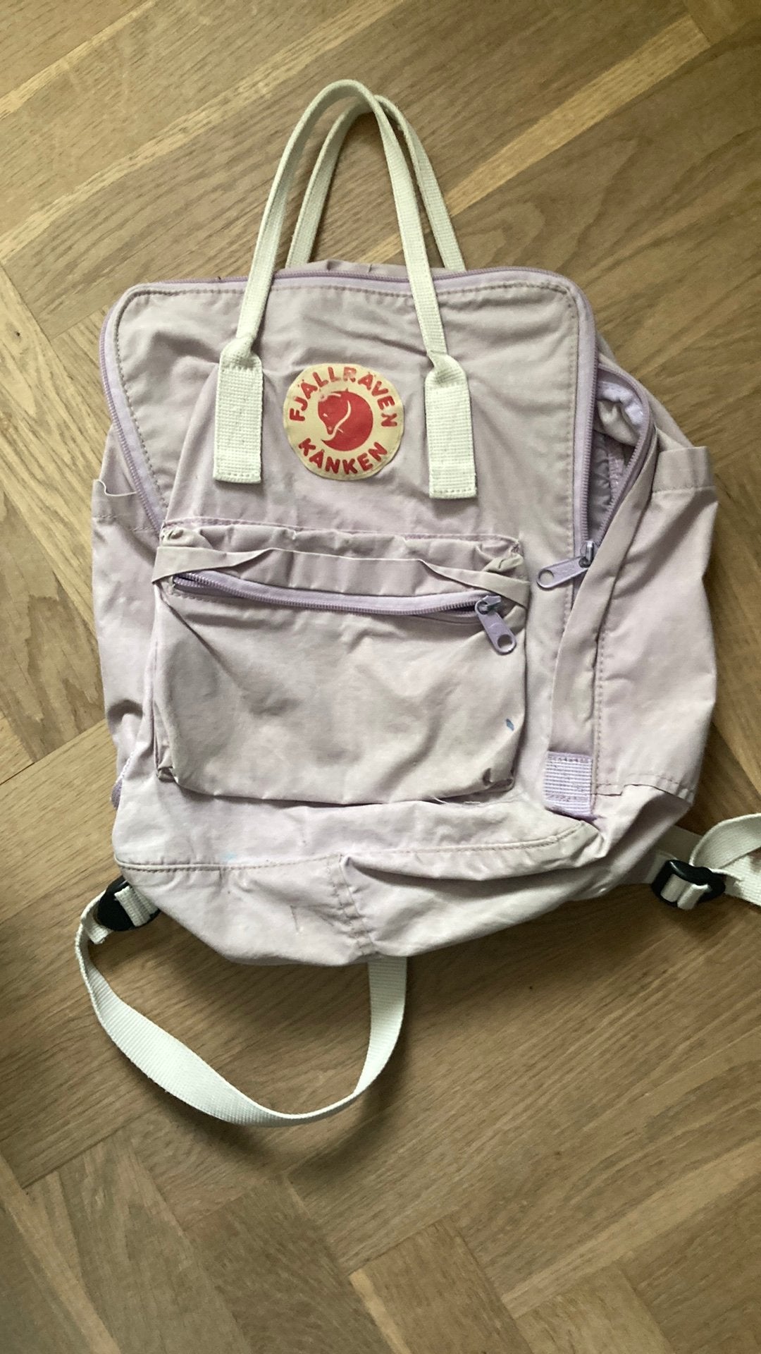 Fjall raven rugtas lila, Ophalen of Verzenden, Zo goed als nieuw, Overige merken, 30 tot 45 cm
