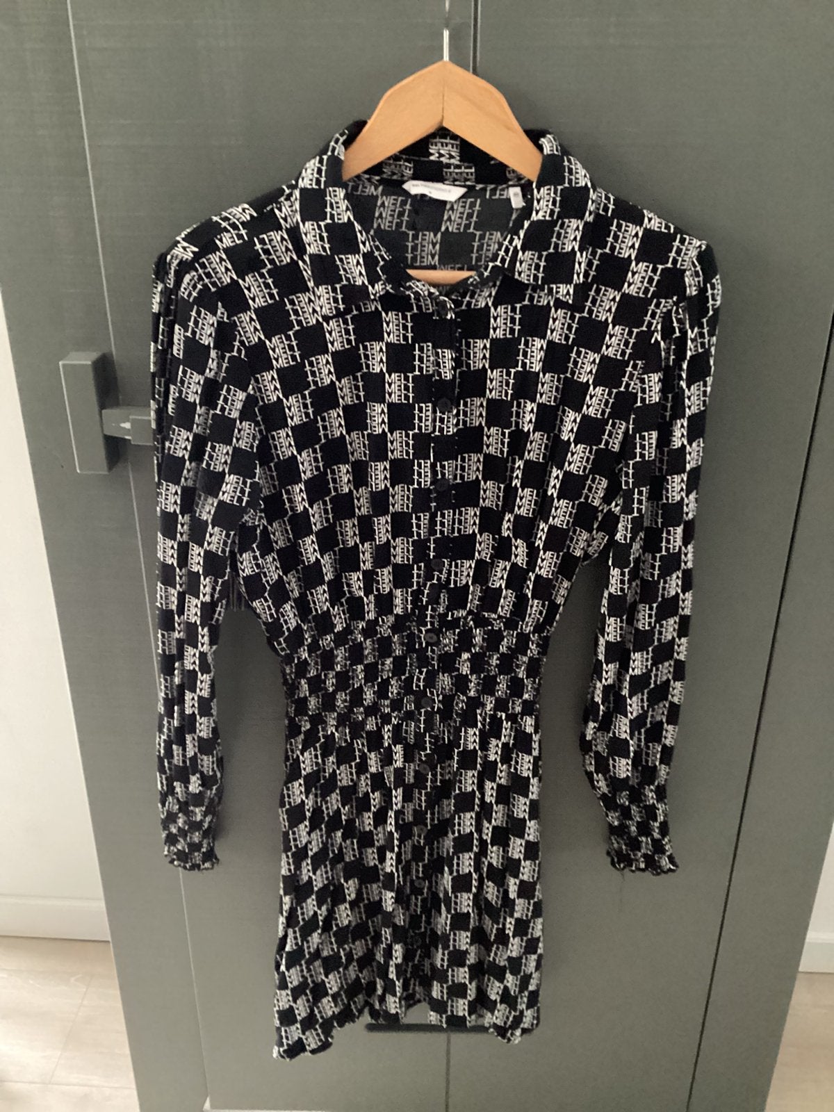 Jurk zwart Melt maat M, Kleding | Dames, Maat 38/40 (M), Zwart, Ophalen of Verzenden, Zo goed als nieuw