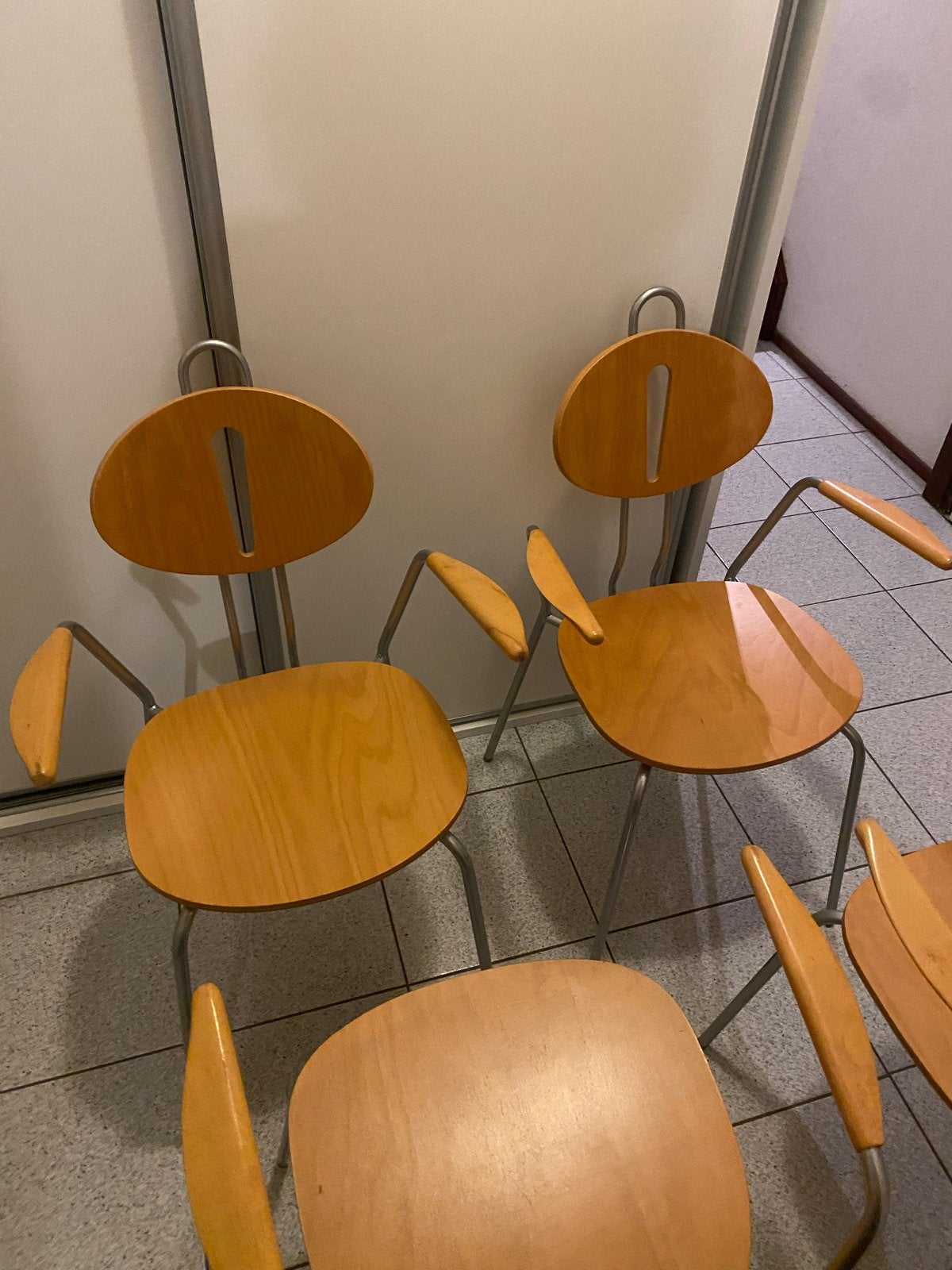 Set van 6 houten eetkamerstoelen met metalen frame, Huis en Inrichting, Ophalen, Gebruikt, Bruin, Vijf, Zes of meer stoelen