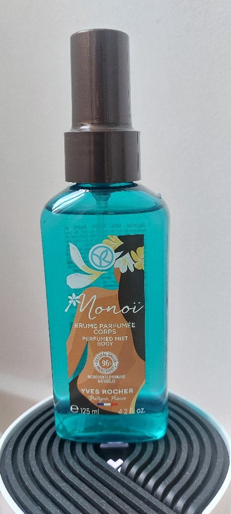 Body mist Monoi yves rocher, Sieraden, Tassen en Uiterlijk, Uiterlijk | Parfum, Ophalen of Verzenden, Nieuw