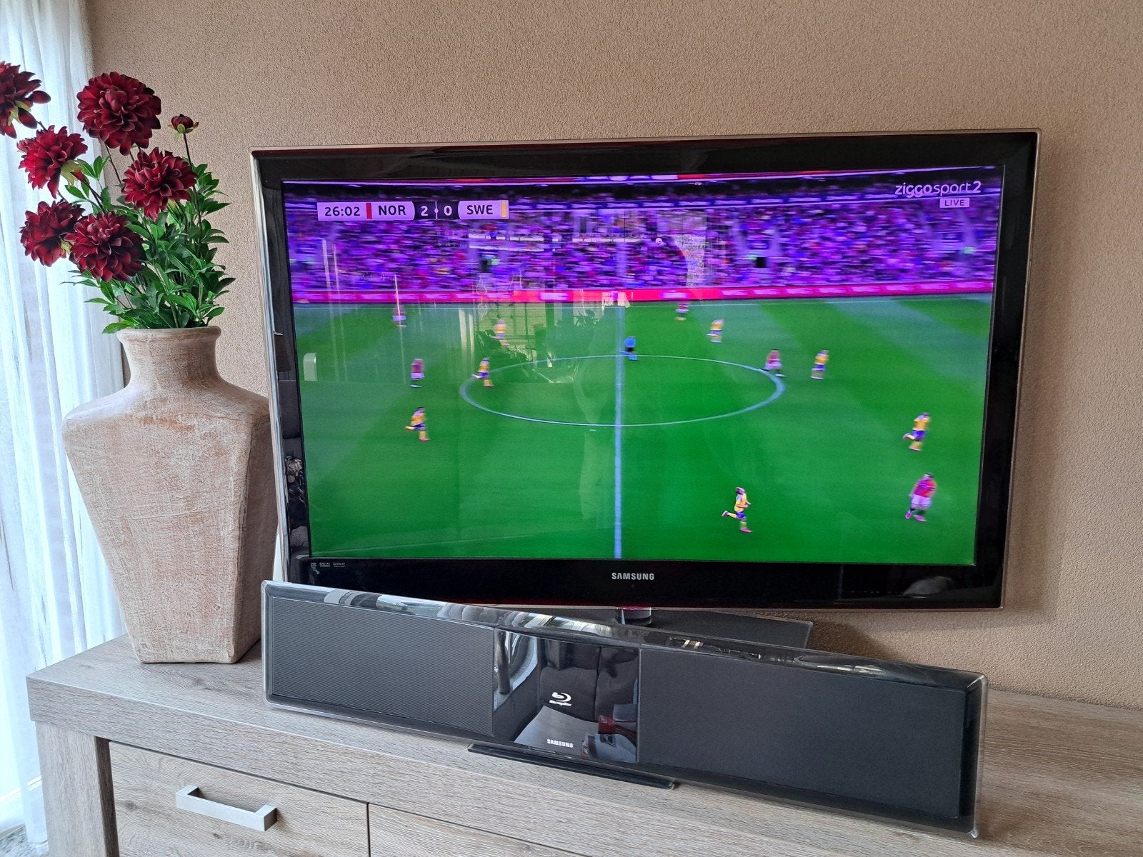 Samsung TV 46 inch met soundbar op voet, Audio, Tv en Foto, Televisies, Ophalen, Gebruikt, Samsung, 100 cm of meer