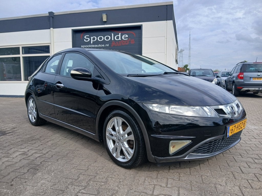 Honda Civic 1.8 Silverstone/140PK (bj 2009), Voorwielaandrijving, Euro 5, 15 km/l, Gebruikt