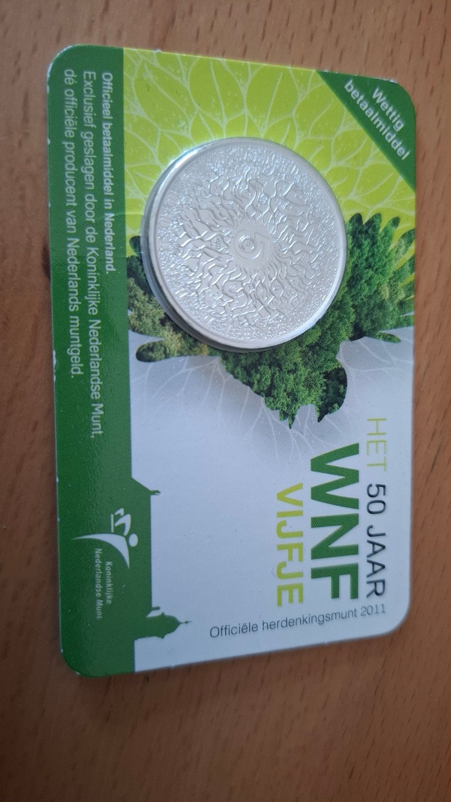 Zwaar verzilverde €5 munt WNF Vijfje 2011 in coincard, Koningin Beatrix, Zilver, Euro's, Ophalen of Verzenden