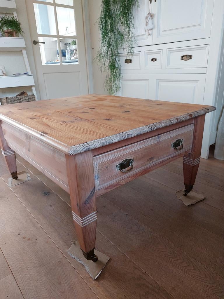 Antieke, salontafel, massief grenen., Antiek en Kunst, Ophalen