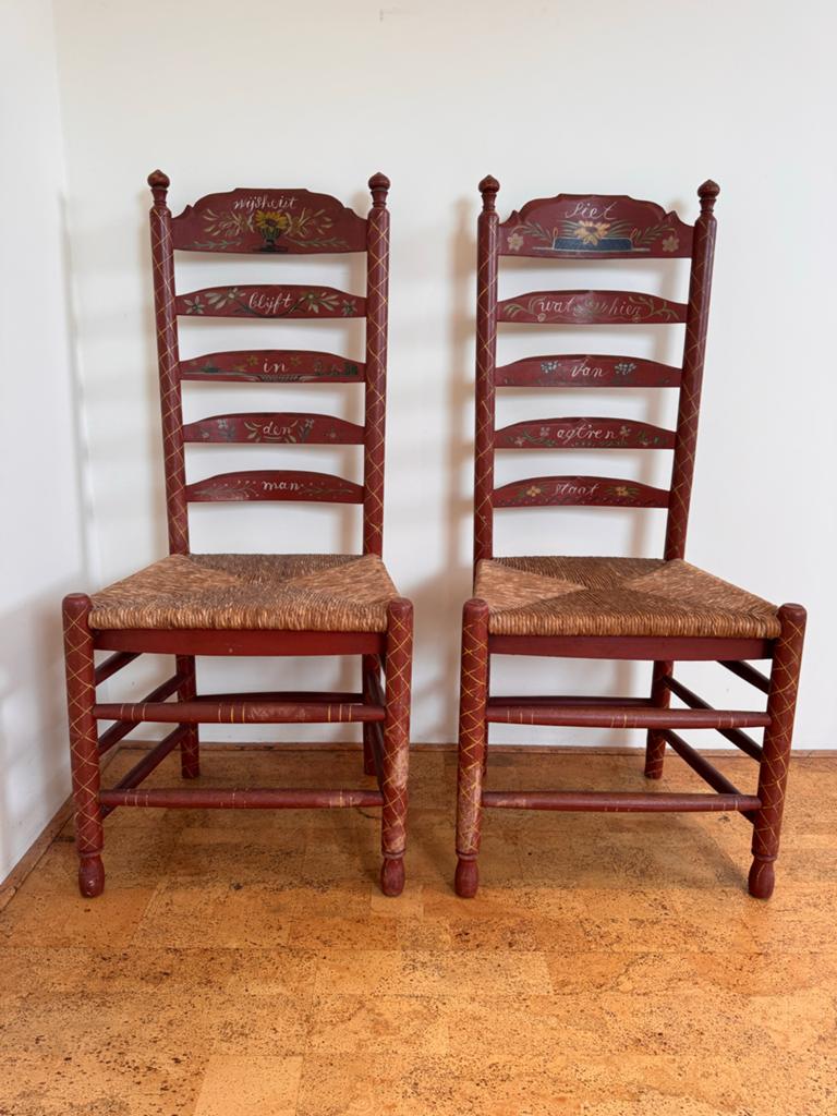 Set van 2 antieke Hindeloopen stoelen, Ophalen