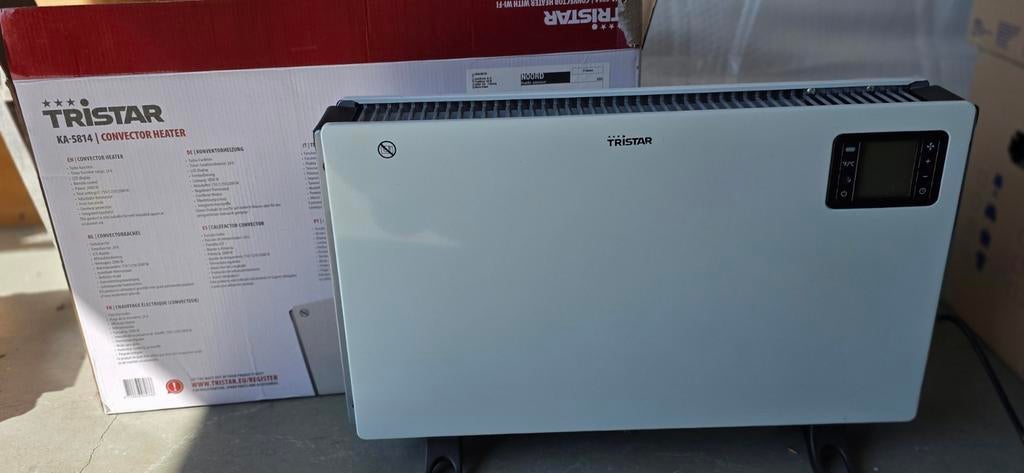 Tristar KA-5814 Convector kachel - 2000W met LCD display, Ophalen