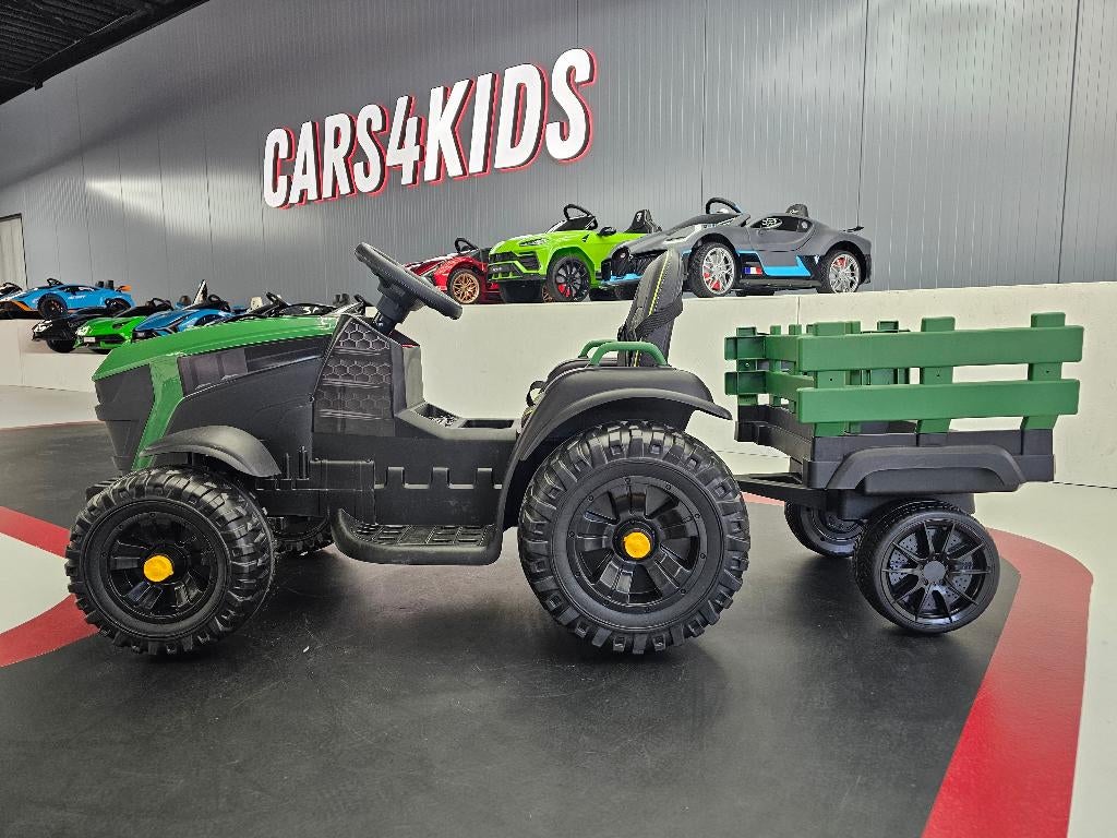 Farmer kindertractor 12 volt - met aanhanger - met RC, Kinderen en Baby's, Speelgoed | Buiten | Accuvoertuigen, Ophalen of Verzenden