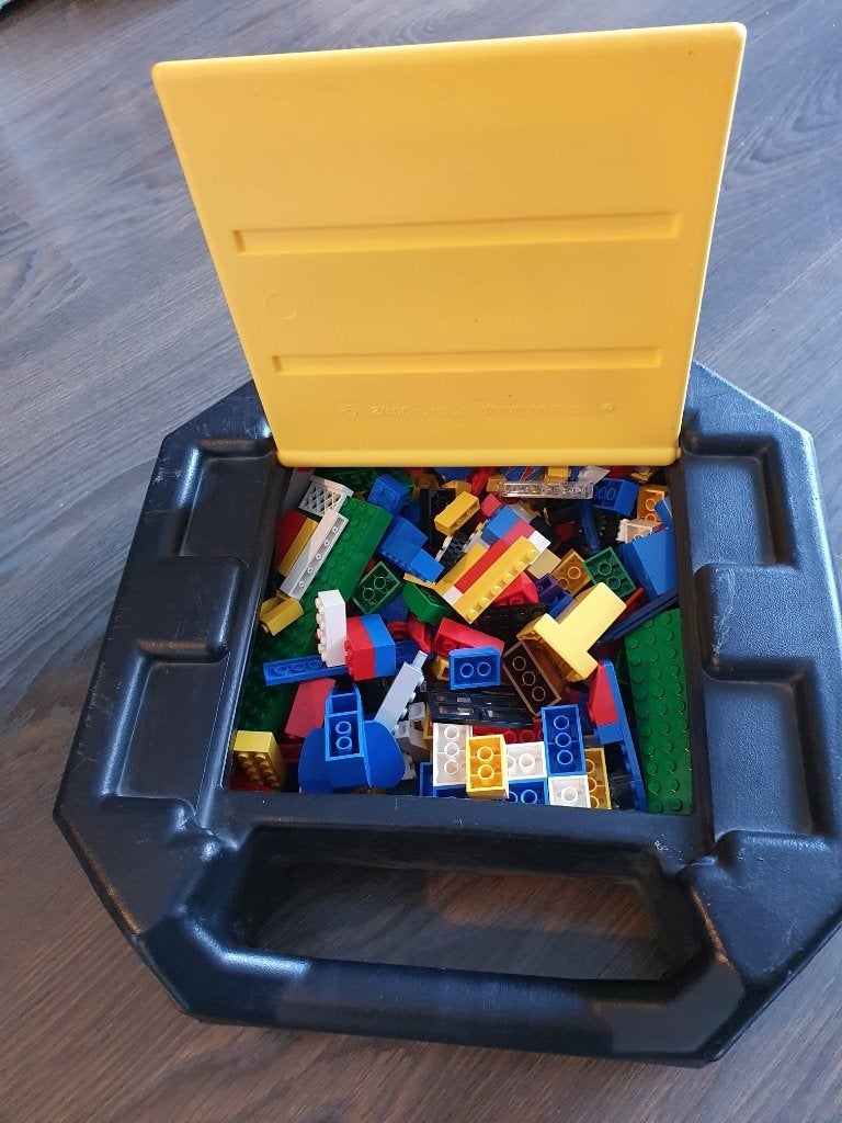 Koffertje met diverse lego, Kinderen en Baby's, Speelgoed | Duplo en Lego, Ophalen, Gebruikt, Overige thema's, Lego