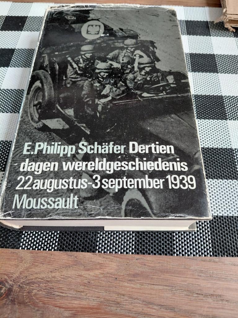 13 dagen wereldgeschiedenis E schaffer, Ophalen of Verzenden, Tweede Wereldoorlog, Gelezen, E schaffer