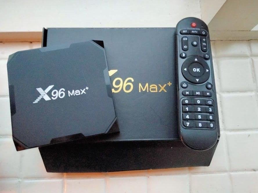 Vrijwel Nieuw: X96 Max Plus 8K Mediaspeler, Ophalen, Zo goed als nieuw, HDMI, Minder dan 500 GB