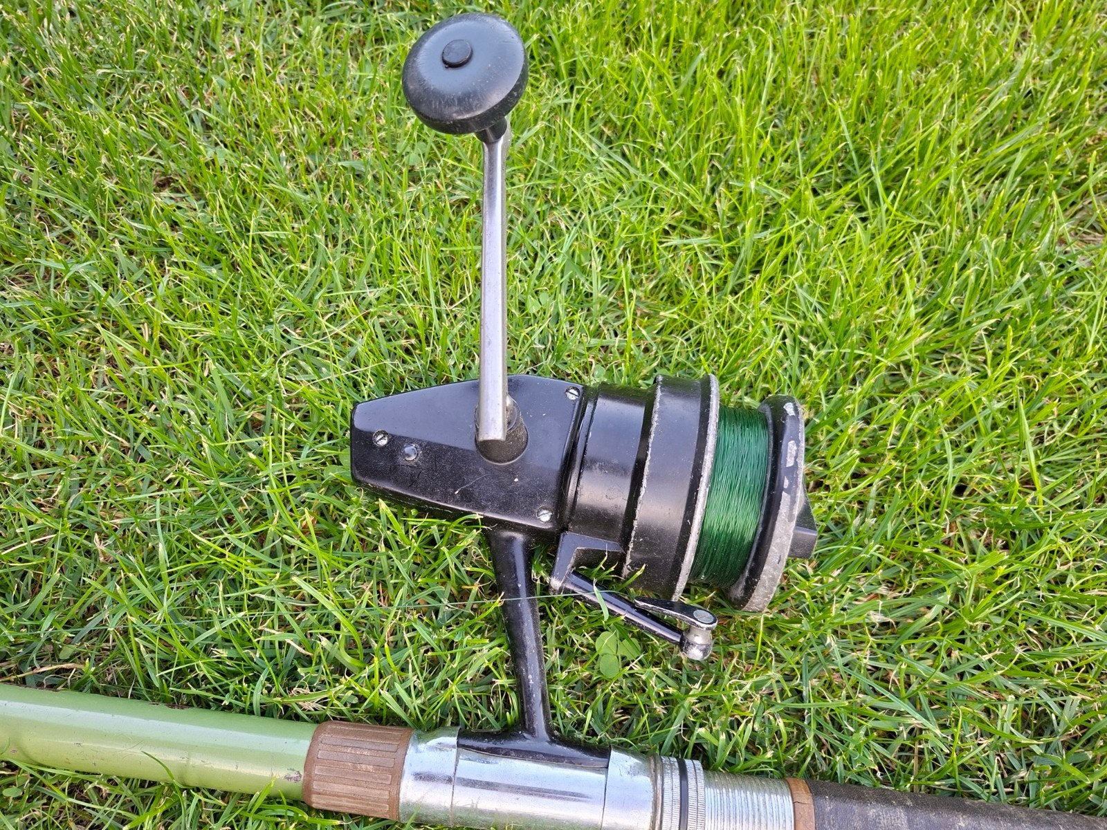 Vintage Werphengel met Molen - Klaar voor de Vangst!, Watersport en Boten, Ophalen, Gebruikt, Werphengel