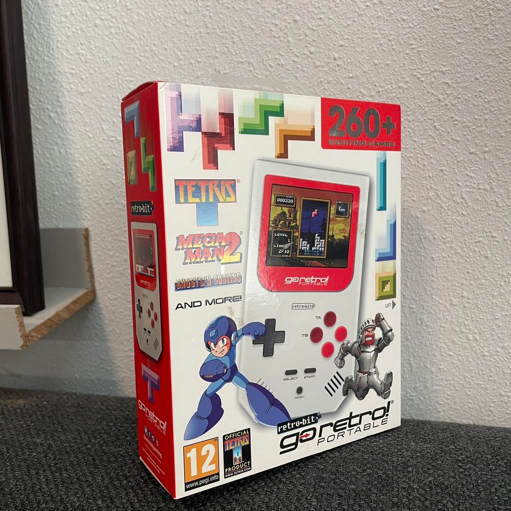 Retro-Bit Go Retro Portable 260+ Games spelcomputer game boy, Spelcomputers en Games, Spelcomputers | Overige, Ophalen of Verzenden