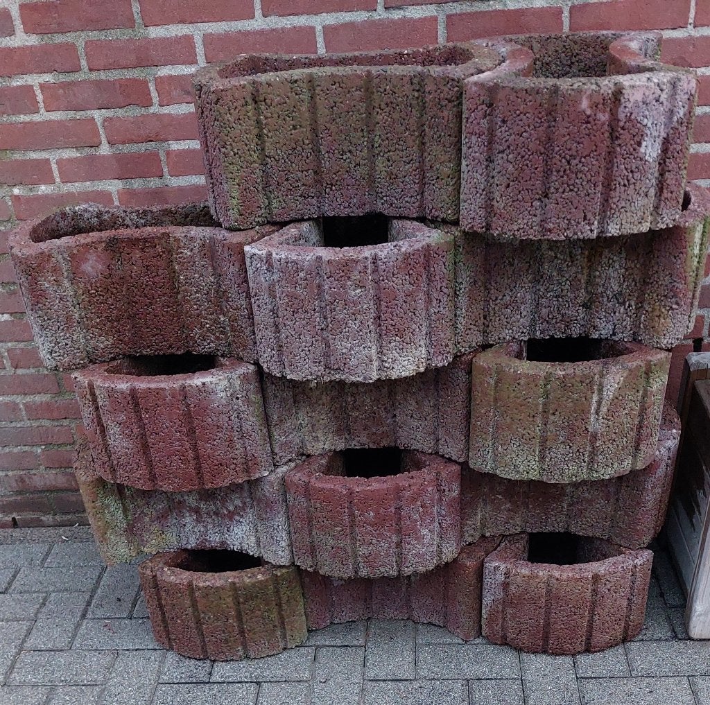 14 stapelbare beton bloembakken, Tuin en Terras, Ophalen, Gebruikt, Minder dan 30 cm, Minder dan 60 cm