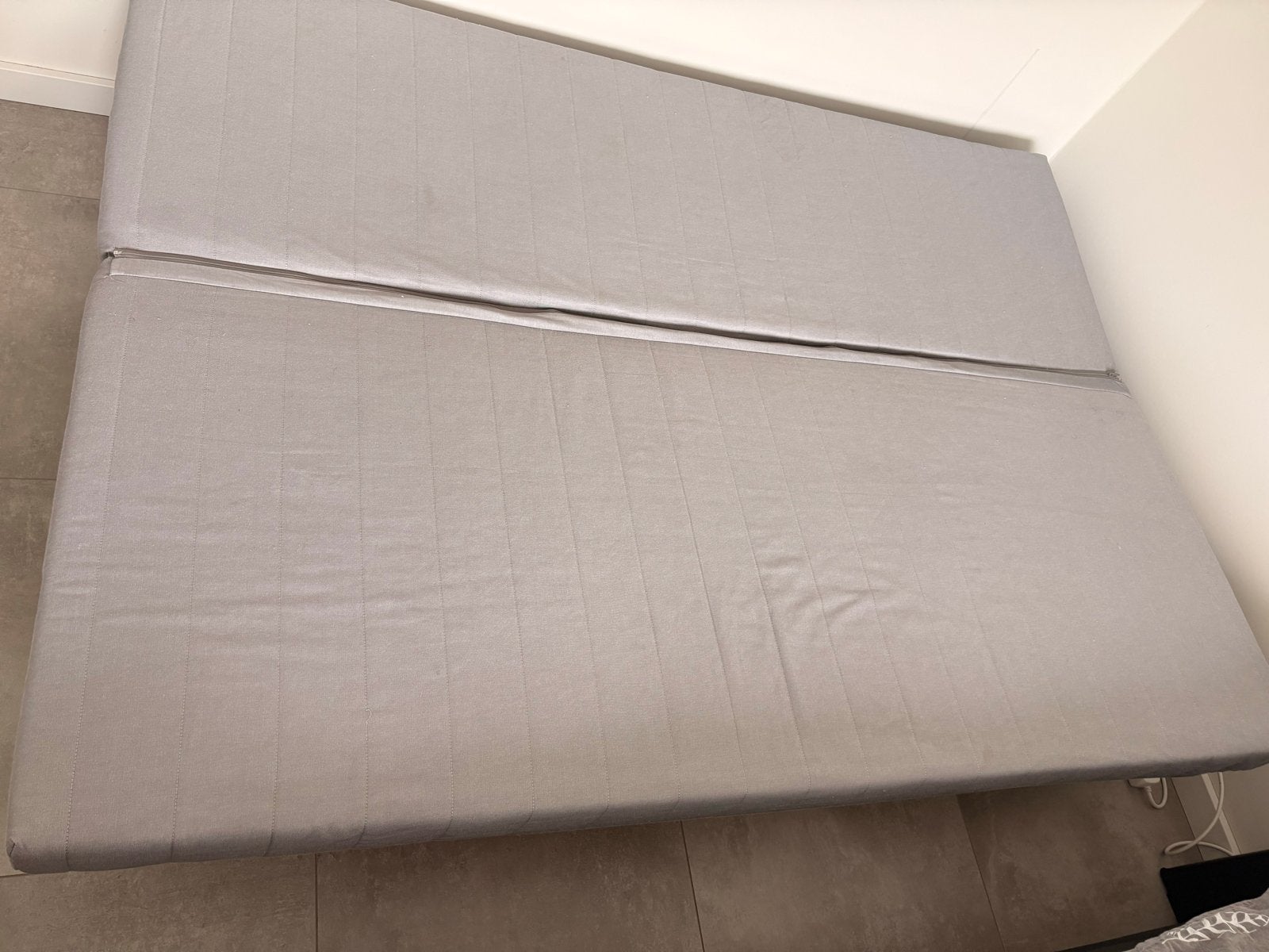Ikea BEDDINGE slaapbank - Grijs, Huis en Inrichting, Ophalen, Gebruikt, Tweepersoons, 140 cm