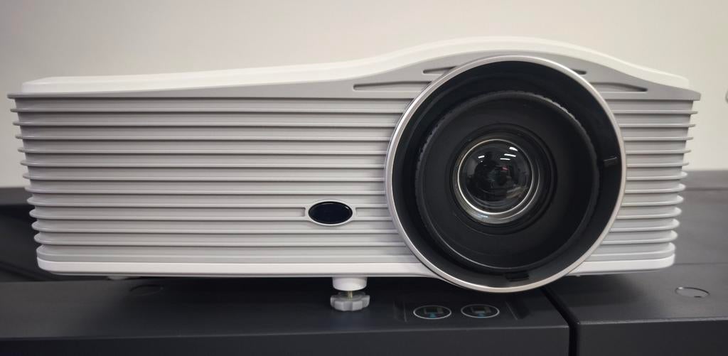 Optoma W515 - professionele beamer 6000 lumens, Gebruikt, Ophalen of Verzenden, DLP, Overige resoluties