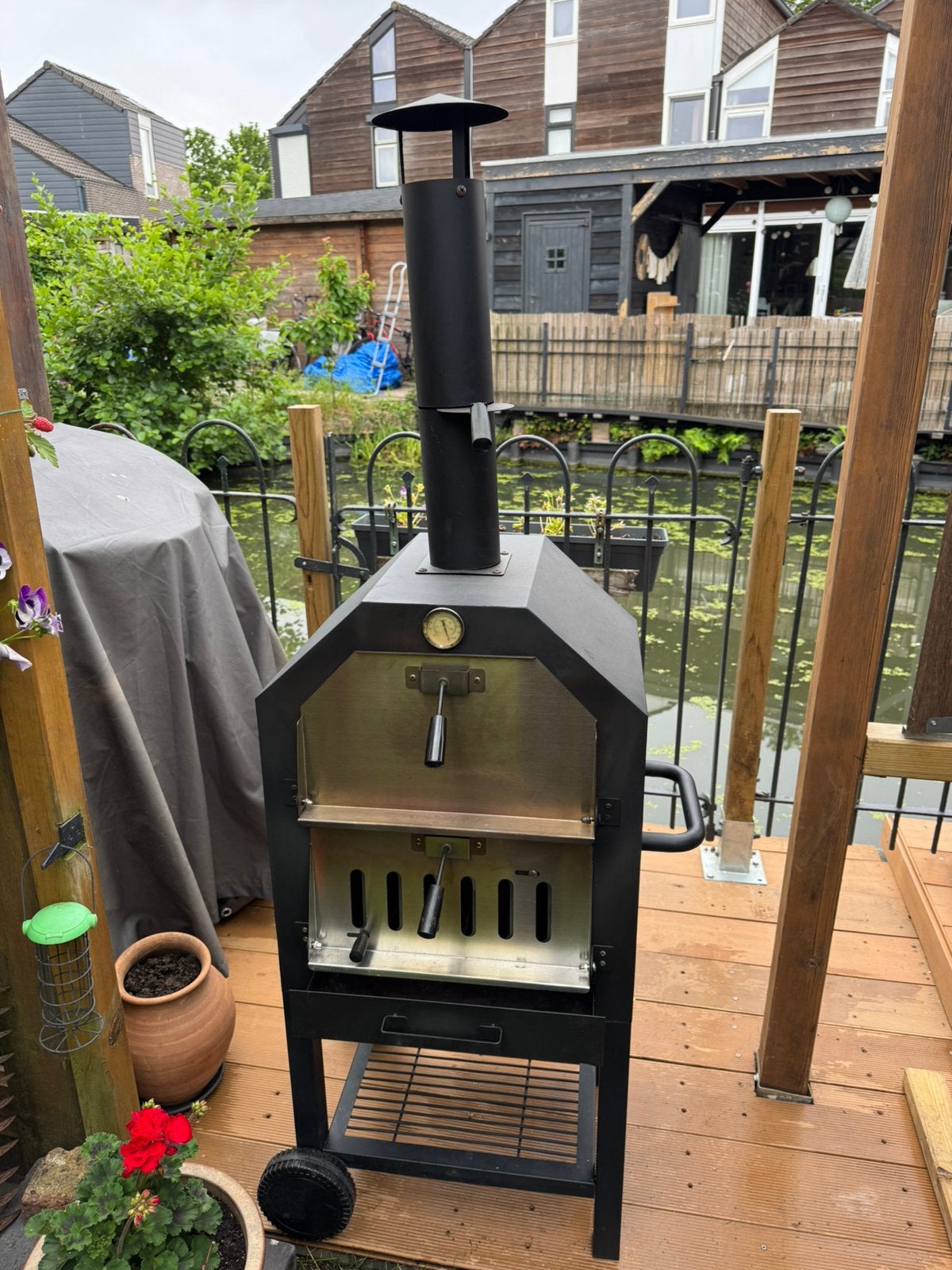 pizza oven houtskool paar keer gebruikt, Ophalen, Gebruikt
