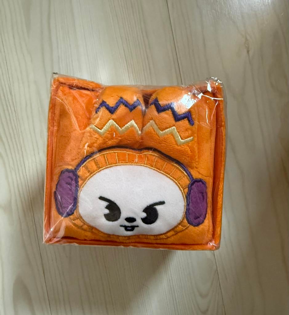 Zeldzame Lee Know Stray Kids Leebit official cube box, Ophalen of Verzenden, Nieuw, Gebruiksvoorwerp