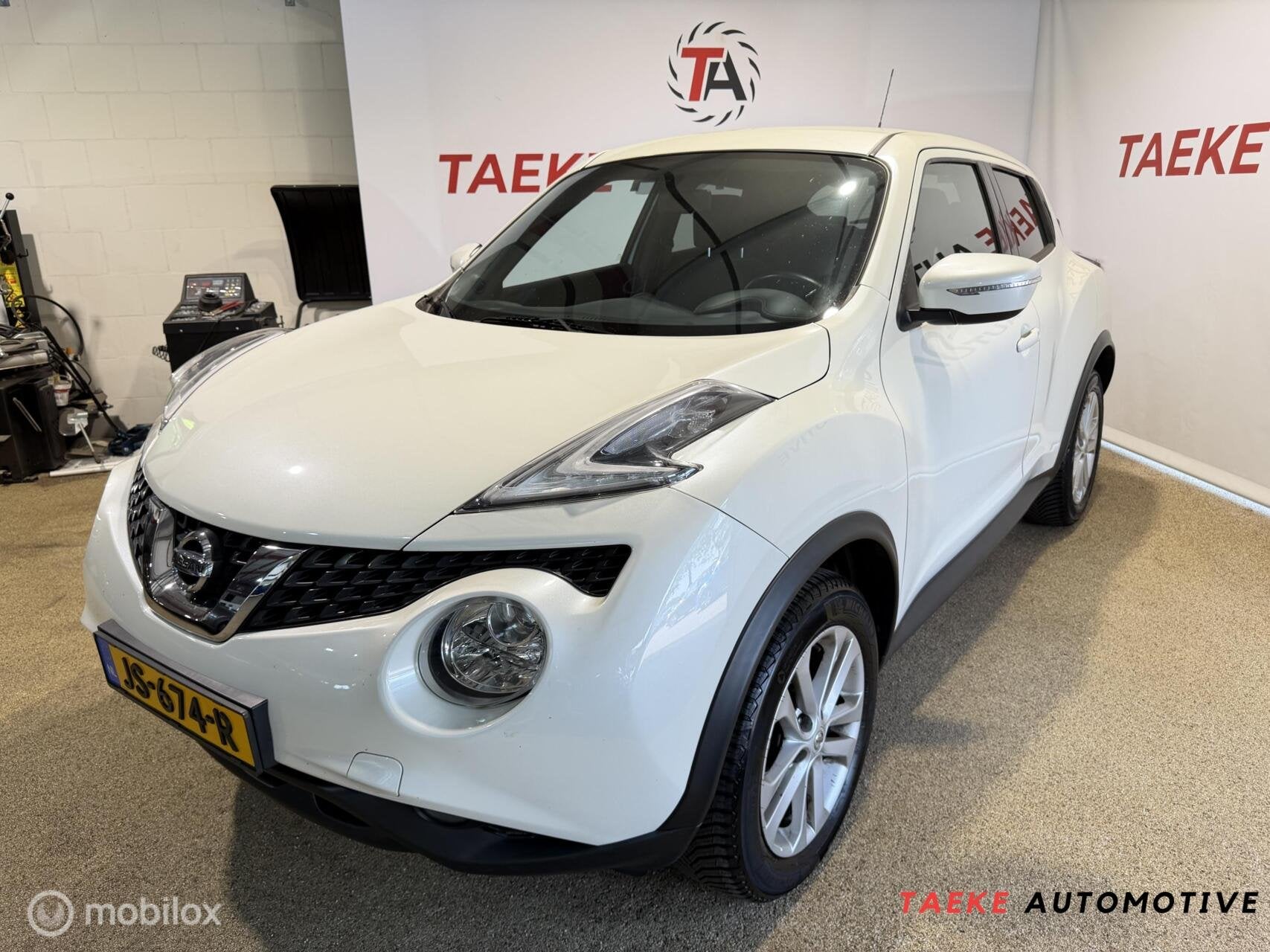 Nissan Juke 1.6 Acenta Automaat/Clima/Cruise/Camera, Euro 5, Stof, 4 cilinders, 1192 kg
