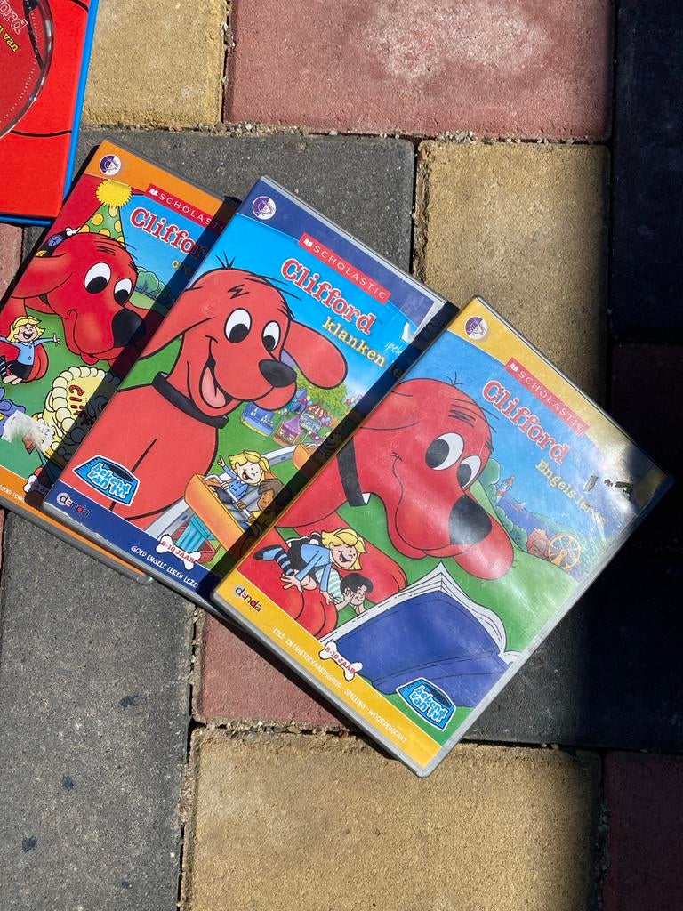 Clifford de Grote Rode Hond: 3 films, 3 pc spellen, Gebruikt, Alle leeftijden, Ophalen of Verzenden, Educatief